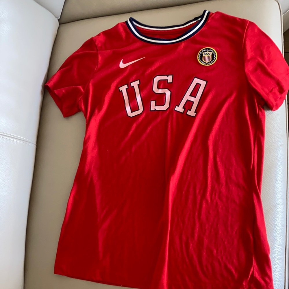 Nike t shirt